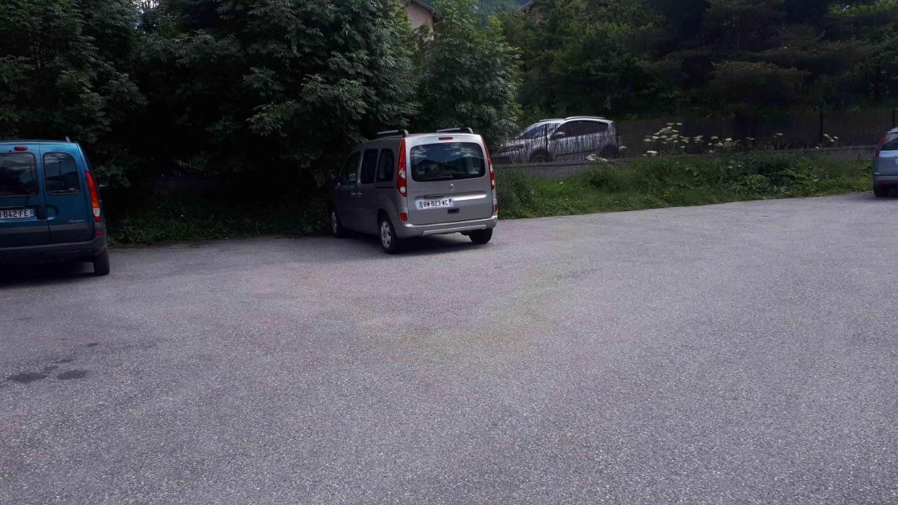 Briancon, Appartement Avec Jardin Et Terrasse. Eksteriør bilde
